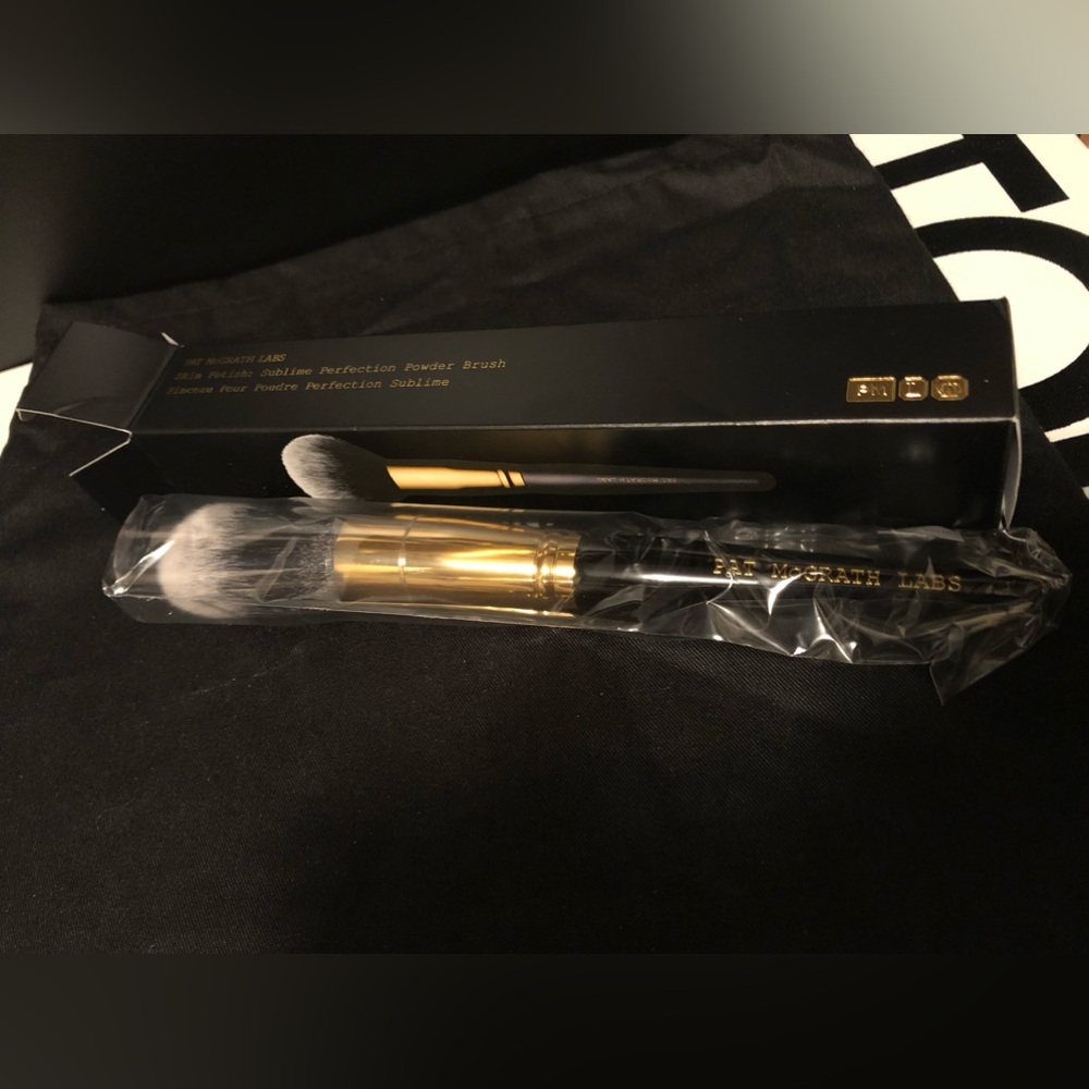 Pat McGrath Labs powder brush Skin Fetish: Sublime Perfection Powder Brush